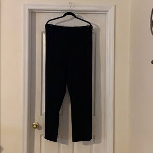 2/$40 Women’s plus 26/28 Black stretch dress pant